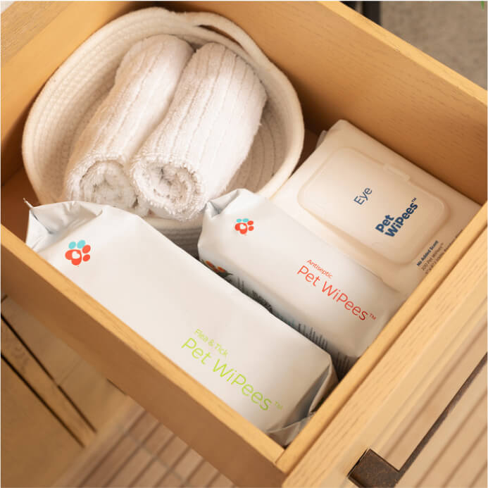 Flea & Tick Pet WiPees™